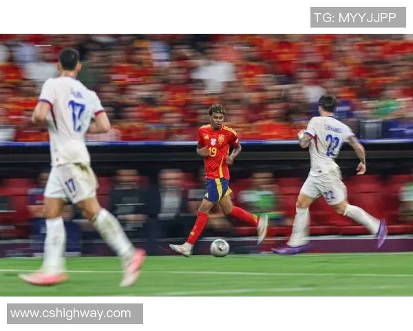 2012欧洲杯小组赛意大利与西班牙激情对决回顾与分析